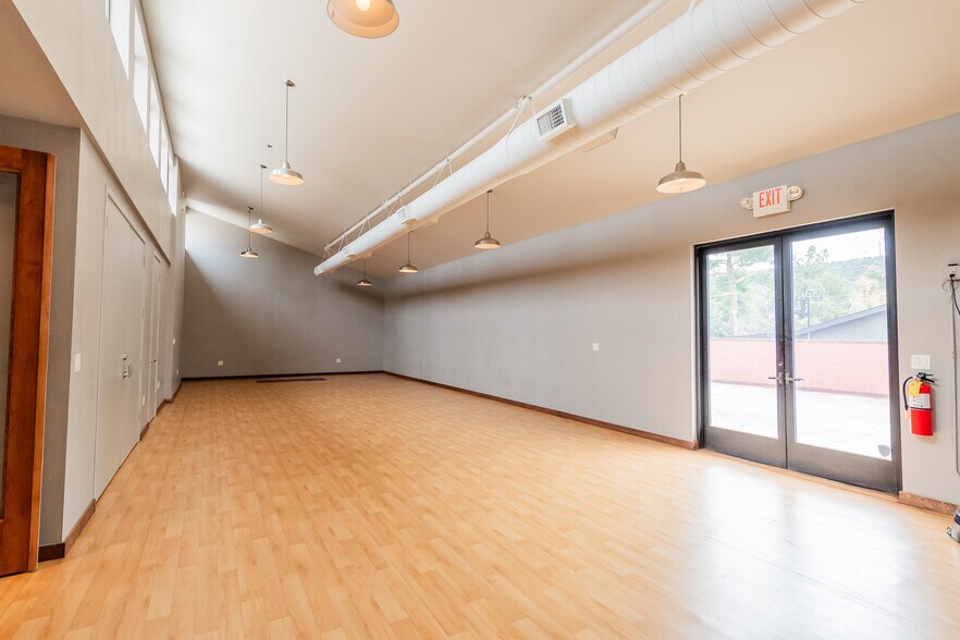 More Photos Of 45 Birch Blvd, Sedona Medical For Lease