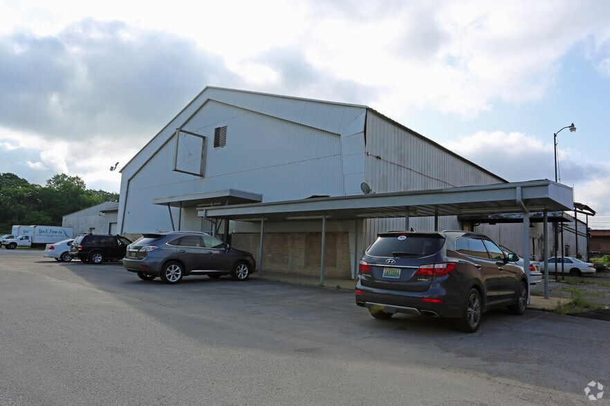 More Photos Of 3625 1st Ave S, Birmingham Warehouse For Sale