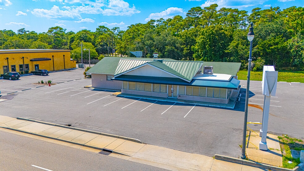 More Photos Of 100 S Kings Hwy, Myrtle Beach Fast Food For Lease