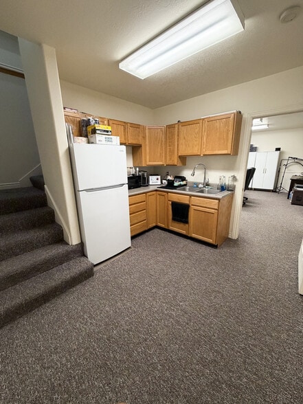 More Photos Of 826 N 100 E, Spanish Fork Medical For Lease