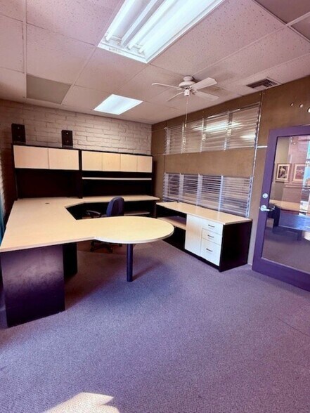 More Photos Of 73350 El Paseo, Palm Desert Storefront Retail Office For Sale