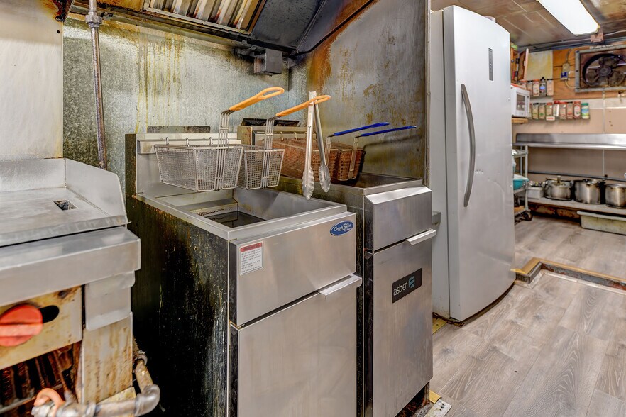 More Photos Of 1869 PA-239, Stillwater Specialty For Sale