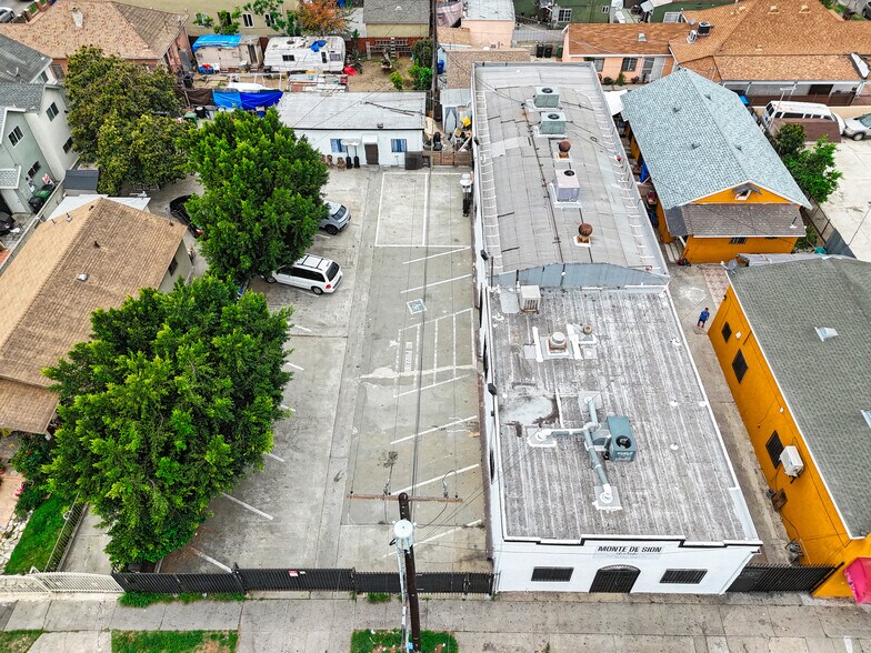 More Photos Of 6617 S San Pedro St, Los Angeles Flex For Sale