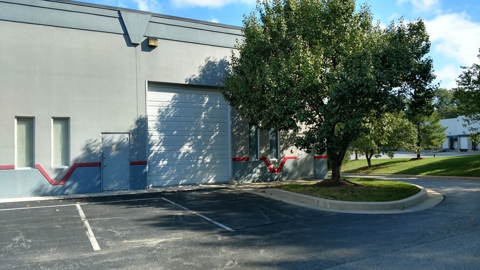 More Photos Of 10630 Riggs Hill Rd, Jessup Warehouse For Lease