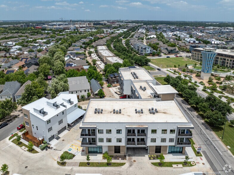More Photos Of 3900 Berkman Dr, Austin Apartments For Sale