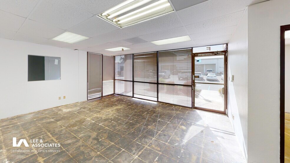 More Photos Of 17101-17121 Central Ave, Carson Warehouse For Lease