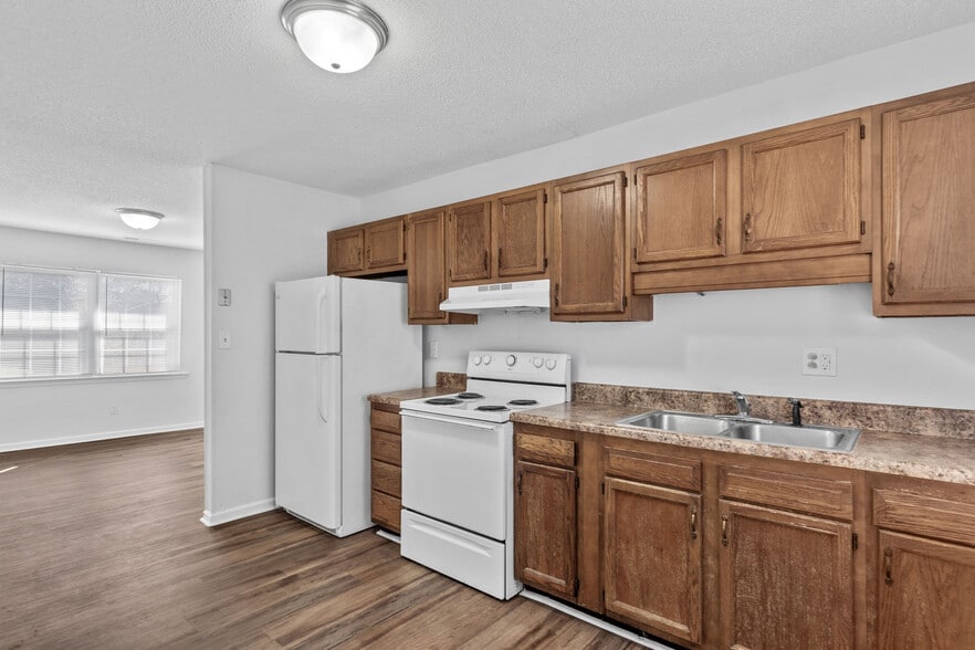 More Photos Of 2322 Indian Dr, Jacksonville Apartments For Sale