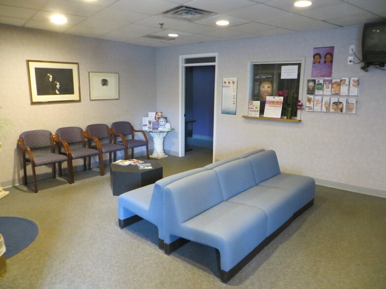 More Photos Of 222 Schanck Rd, Freehold Medical For Lease