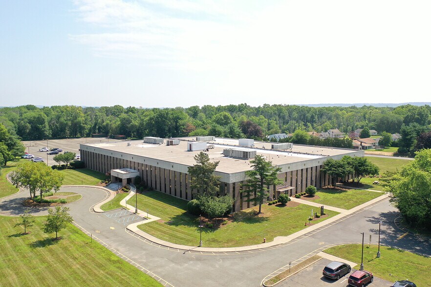 Primary Photo Of 34 Maple Ave, Pine Brook Office For Lease