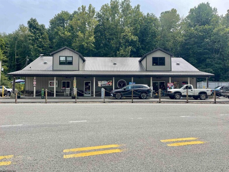 More Photos Of 20165 S US-19 Hwy, Walkersville Convenience Store For Sale