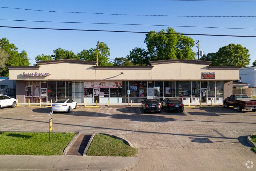 More Photos Of 834 Little York Rd, Houston Freestanding For Sale