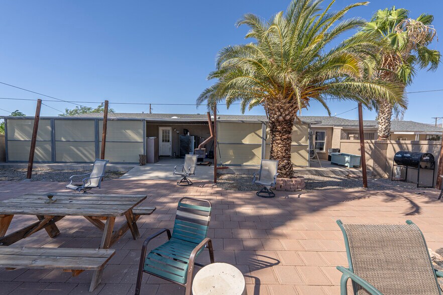 More Photos Of 5221 Hwy 68, Golden Valley Flex For Sale