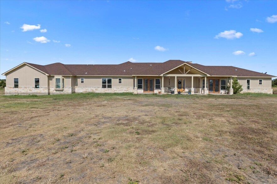 More Photos Of 16508 N Fm 973 Rd, Manor Specialty For Sale