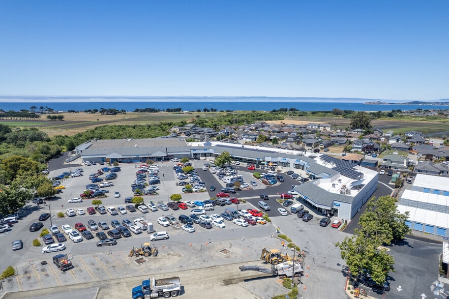 More Photos Of 50-80 N Cabrillo Hwy, Half Moon Bay Unknown For Lease