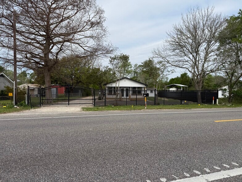 More Photos Of 21095 FM 362 Rd, Waller Flex For Sale