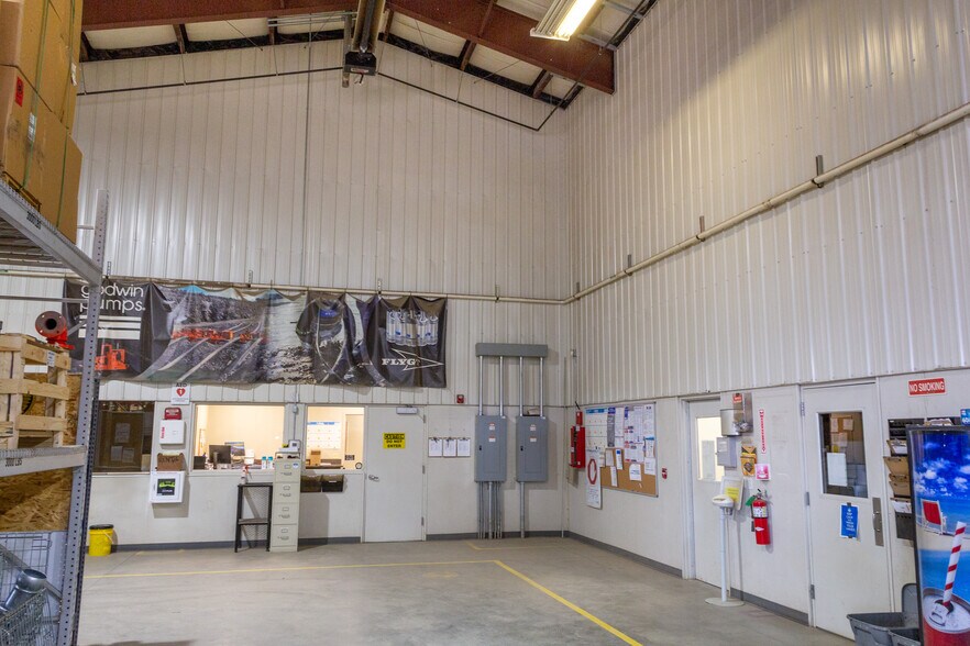 More Photos Of 3860 Helberg Dr, Helena Service For Lease