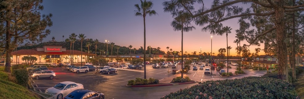 More Photos Of 911-989 Lomas Santa Fe Dr, Solana Beach Unknown For Lease