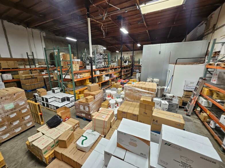More Photos Of 13101 Brookhurst St, Garden Grove Warehouse For Sale