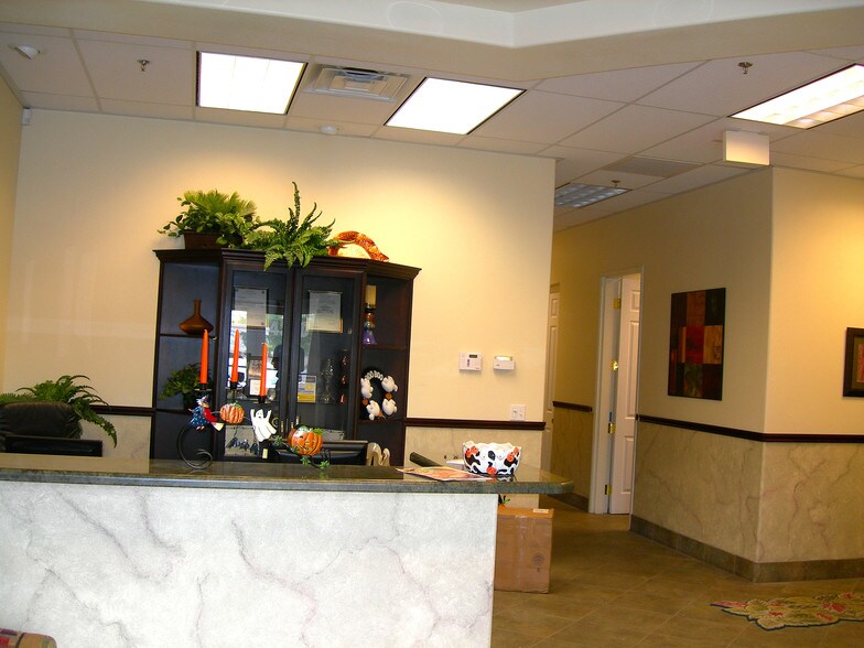 More Photos Of 4330-4334 W Cheyenne Ave, North Las Vegas Office For Sale