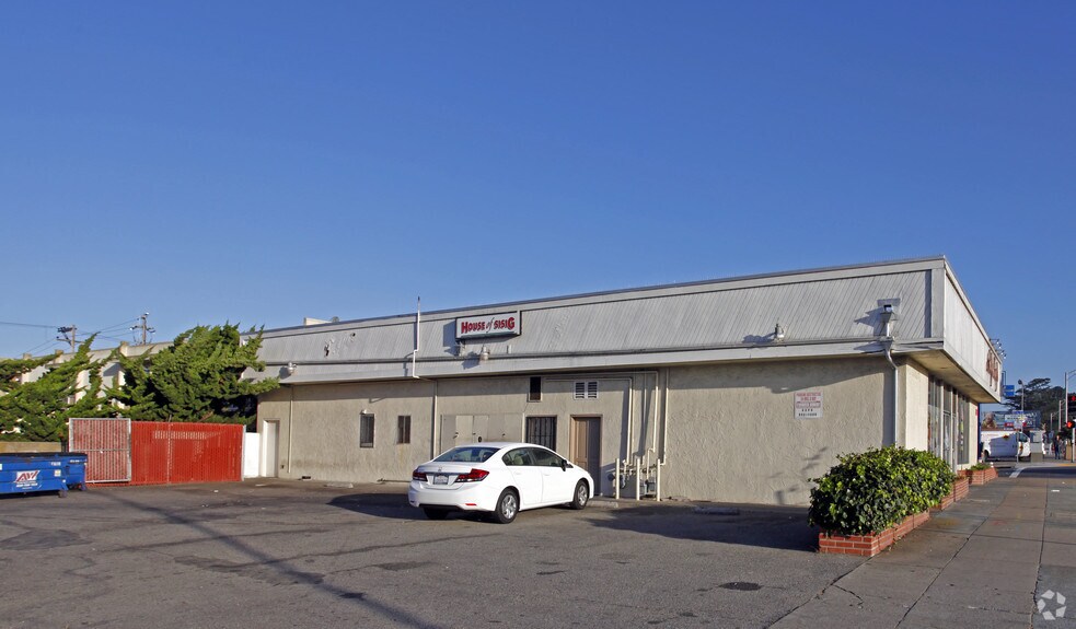 More Photos Of 2408 Junipero Serra Blvd, Daly City Restaurant For Lease