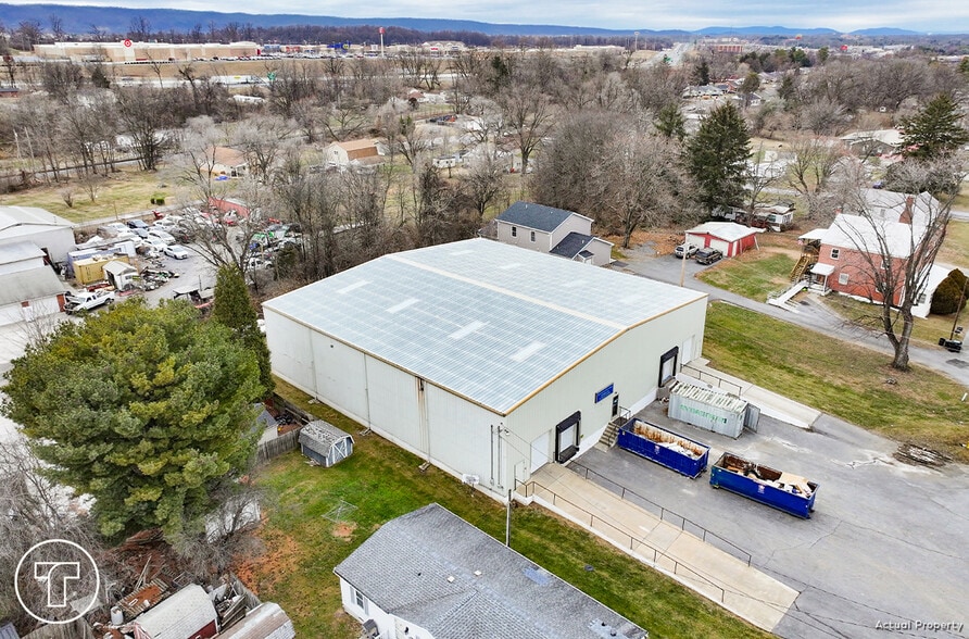 Primary Photo Of 518 Hedrick Ave, Martinsburg Warehouse For Sale
