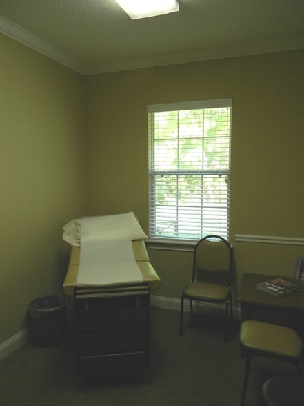 More Photos Of 11555 Central Pky, Jacksonville Medical For Lease