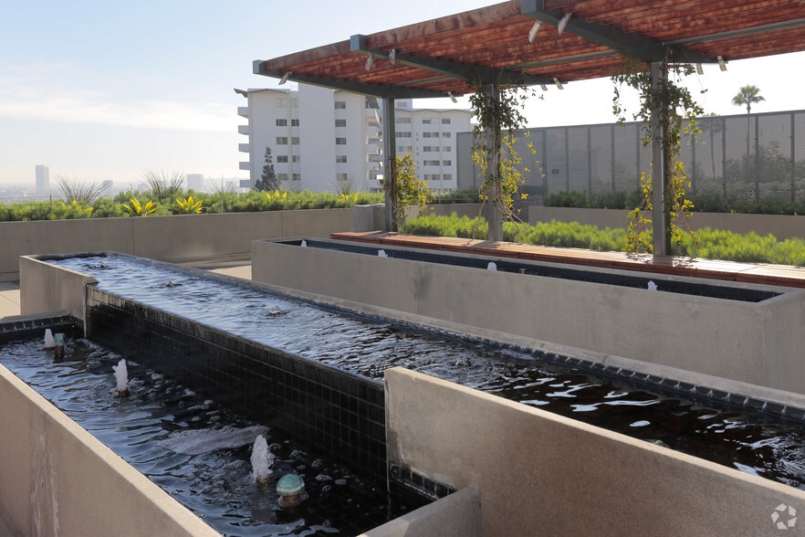 More Photos Of 8500 W Sunset Blvd, West Hollywood Apartments For Lease