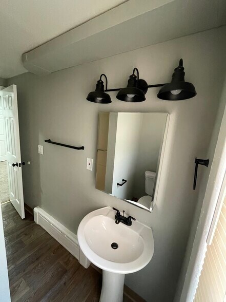 More Photos Of 607-609 Northampton St, Easton Apartments For Sale