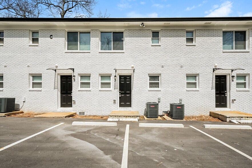 More Photos Of 3586 Jackson St, Atlanta Apartments For Sale
