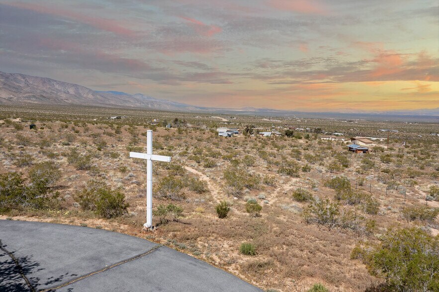 More Photos Of 50636 Golden Ray Rd, Johnson Valley Religious Facility For Sale