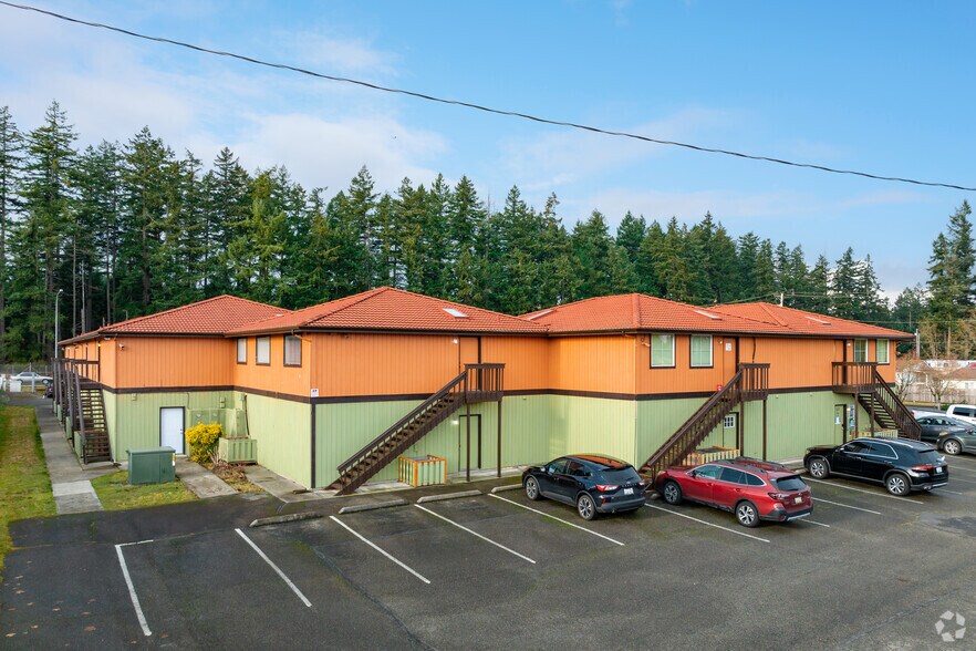 More Photos Of 18407 Pacific Ave S, Spanaway Office For Lease