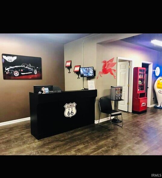 More Photos Of 311 W College Ave, Mount Vernon Auto Repair For Sale