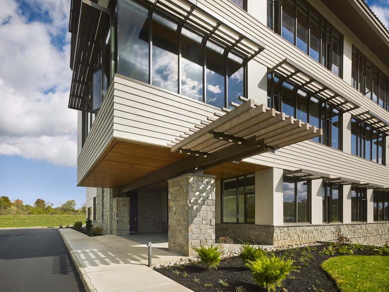 More Photos Of 409 Stenton Ave, Flourtown Office For Sale