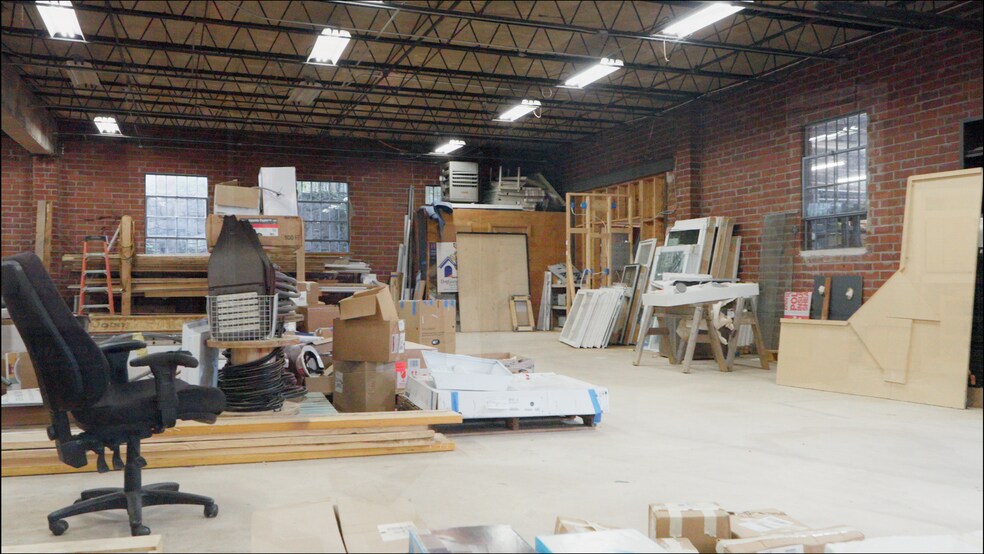 More Photos Of 2120 Plaster Bridge Rd NE, Atlanta Warehouse For Sale