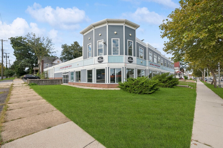 Primary Photo Of 235-239 W Landis Ave, Vineland Freestanding For Sale