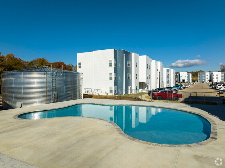 More Photos Of 45 Spectra Dr, Starkville Apartments For Sale