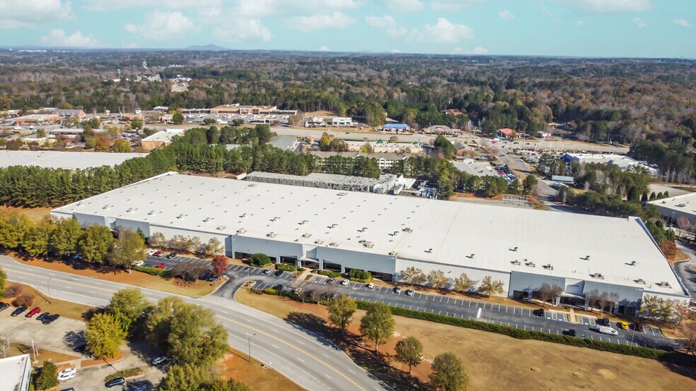 More Photos Of 750 Maxham Rd, Lithia Springs Warehouse For Lease