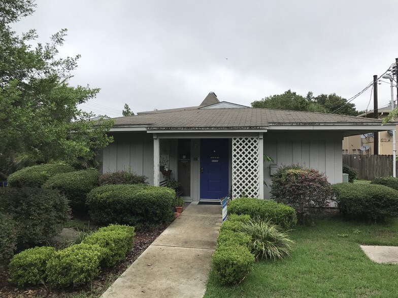 More Photos Of , Gainesville Office For Sale