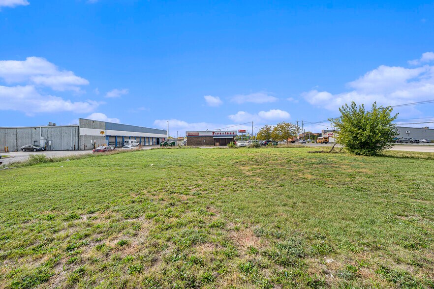 More Photos Of 17001 Glen Oak ave, Lansing Land For Sale