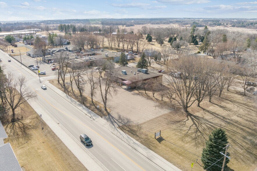 More Photos Of 309 Jefferson Ave SW, Watertown Office For Lease