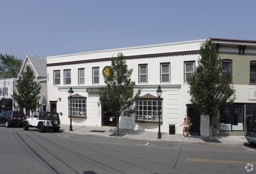 Primary Photo Of 228 E Main St, Port Jefferson Bank For Lease