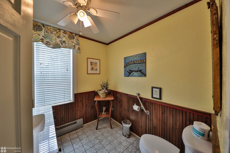 More Photos Of 2468 Route 390, Canadensis Hospitality For Sale