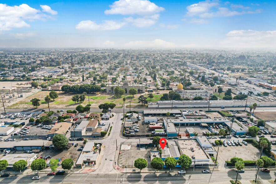 More Photos Of 310 N Long Beach Blvd, Compton Storefront Retail Office For Sale