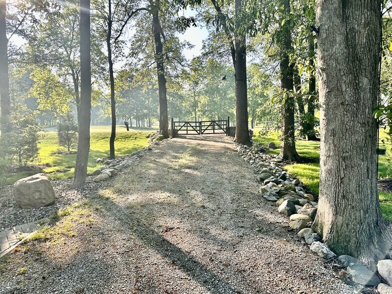 More Photos Of 3011 S Whitney Rd, Selma Winery Vineyard For Sale