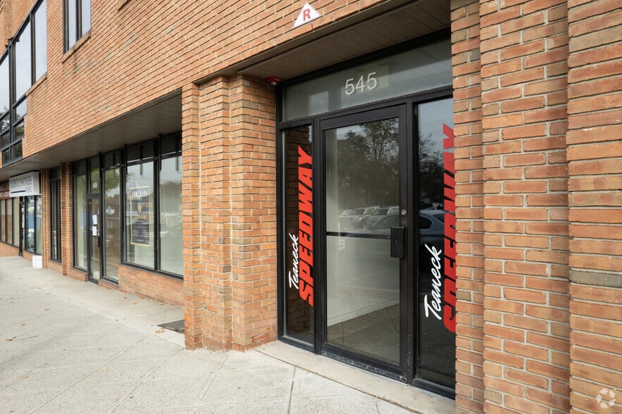 More Photos Of 545-553 Cedar Ln, Teaneck Office For Lease