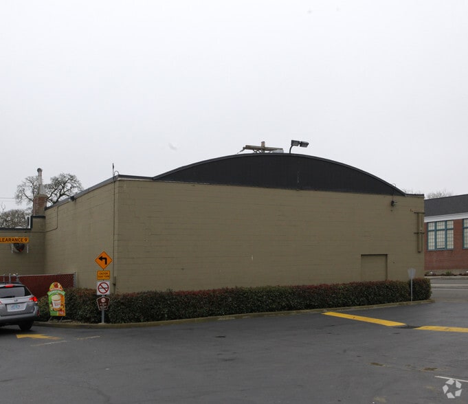 More Photos Of 4550 SW Stott Ave, Beaverton Storefront Retail Office For Sale