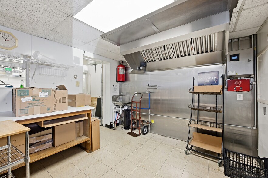 More Photos Of , Kutztown Unknown For Sale