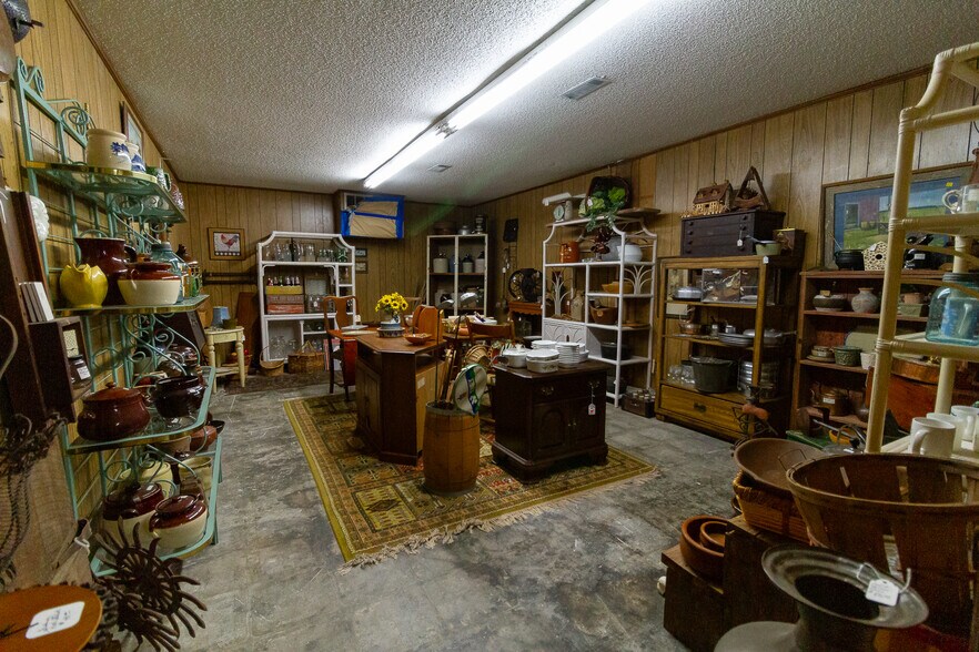 More Photos Of 512 Tift Ave S, Tifton Freestanding For Sale
