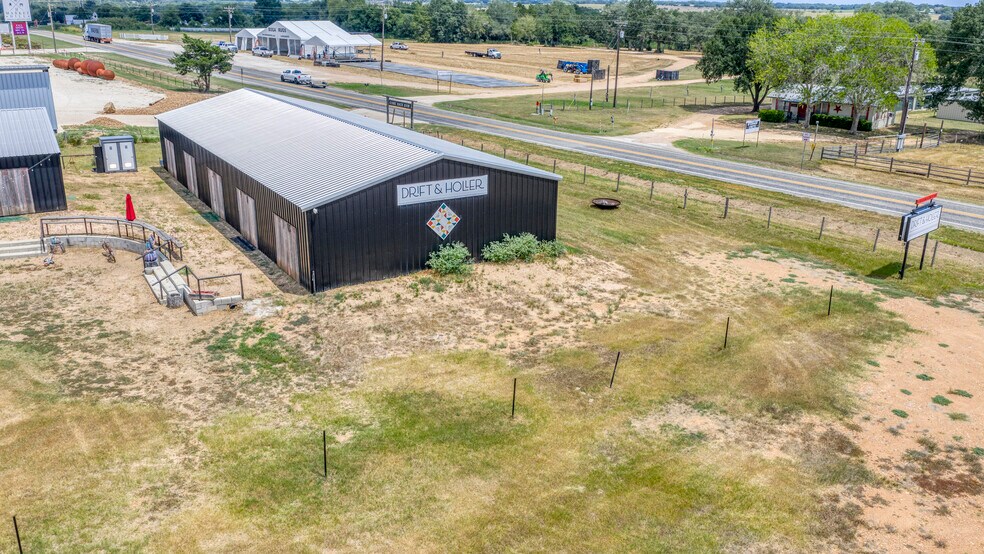 More Photos Of 1440 TX-237 Hwy, Round Top Flex For Sale