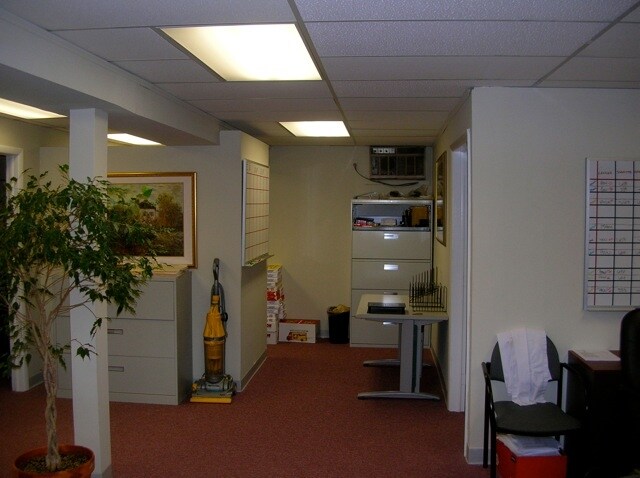 More Photos Of 154 Talcottville Rd, Vernon Rockville Freestanding For Sale